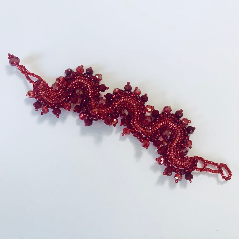 BOHO HANDMADE RED BEADED BRACELET - Picture 9 of 13